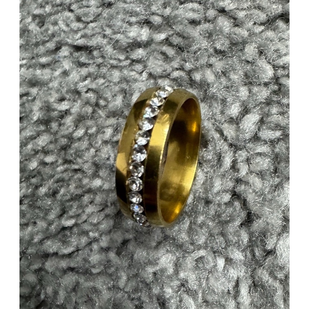 Gold Plated Rhinestone Band Ring Size 8 Clear Pavé Fashion Jewelry